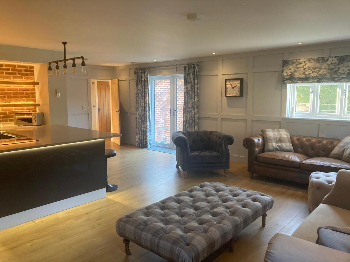 The Oaks Stable Cottage Haughley Exterior photo